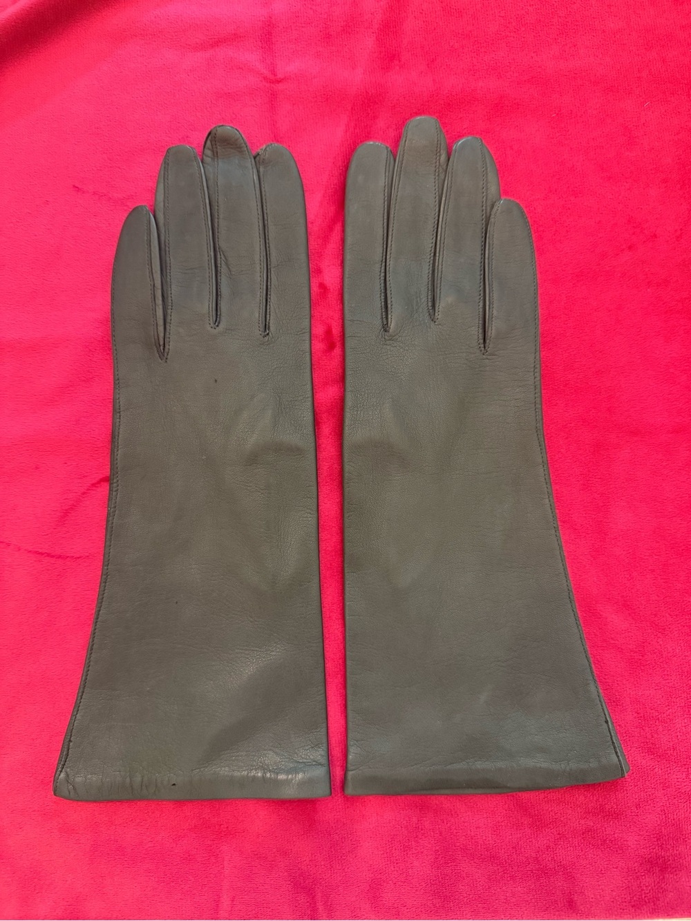 Vintage Grandoe Italy Gray Leather Gloves Silk Lined Size 8